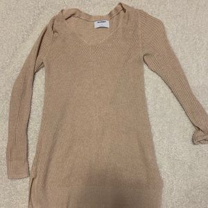 BRAND NEW OLD NAVY SWEATER